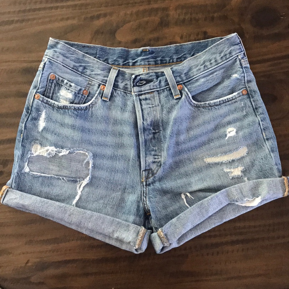 Levi High Waisted Jean Short